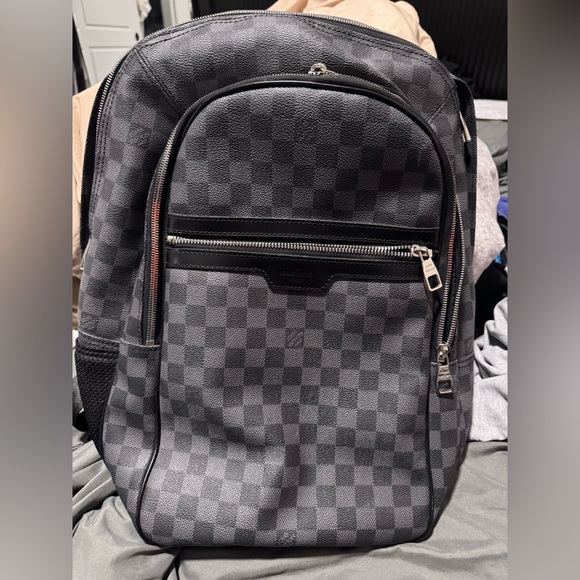Louis Vuitton Graphite backpack! - Picture 3 of 4